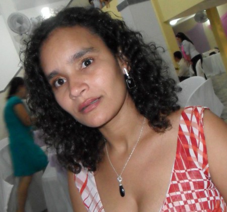 Maria das Graças - Professora  de Língua Portuguesa